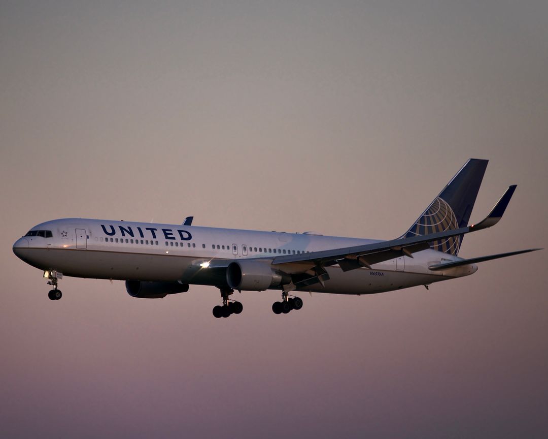 Photo of N651UA - United Airlines Boeing 767-300ER at CLT on AeroXplorer Aviation Database Photo of N651UA - United Airlines Boeing 767-300ER at CLT on AeroXplorer Aviation Database
