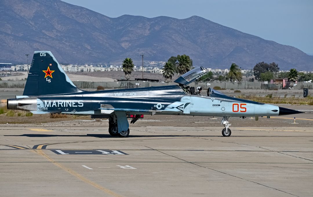 Photo of 761556 - US Marines Northrop F-5N Tiger II at SDM on AeroXplorer Aviation Database Photo of 761556 - US Marines Northrop F-5N Tiger II at SDM on AeroXplorer Aviation Database