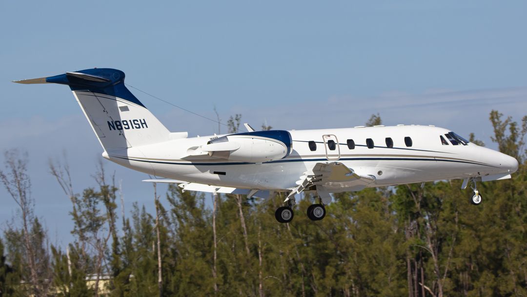 Photo of N891SH - PRIVATE Cessna CItation VI at APF on AeroXplorer Aviation Database Photo of N891SH - PRIVATE Cessna CItation VI at APF on AeroXplorer Aviation Database