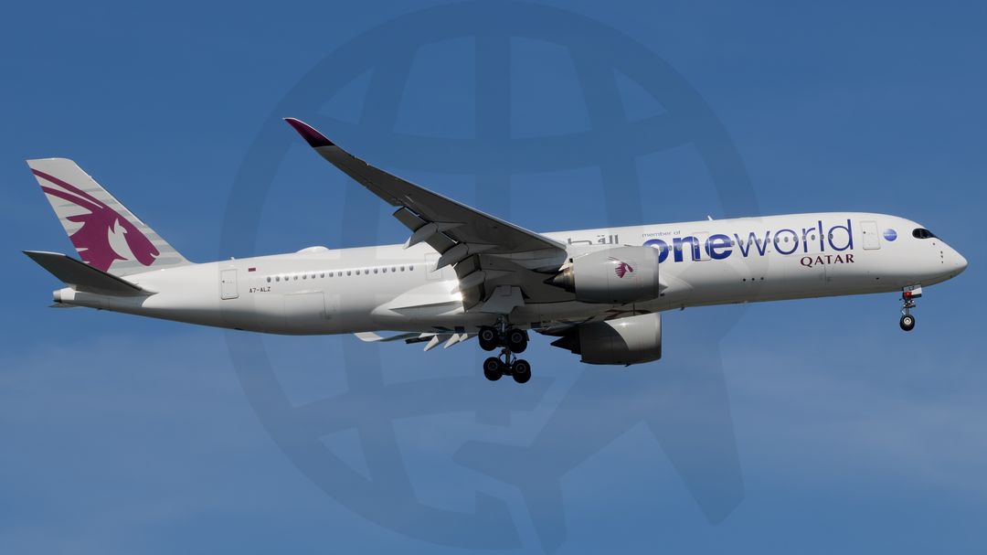 Photo of A7-ALZ - Qatar Airways Airbus A350-900 at SIN on AeroXplorer Aviation Database Photo of A7-ALZ - Qatar Airways Airbus A350-900 at SIN on AeroXplorer Aviation Database