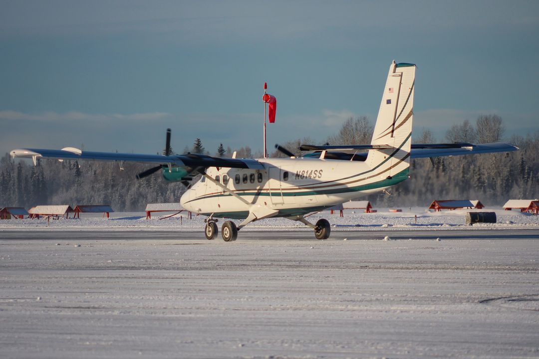 Photo of N814SS - Hilcorp De Havilland DHC-6 at ENA on AeroXplorer Aviation Database
