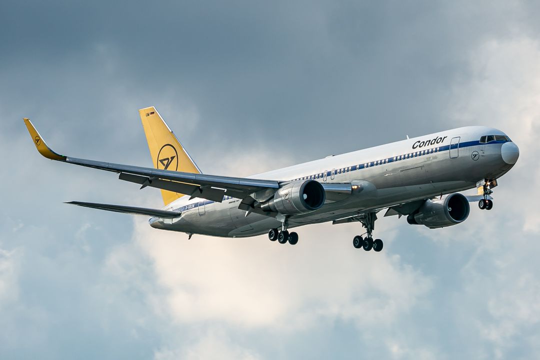 Photo of D-ABUM - Condor Boeing 767-300 at BWI on AeroXplorer Aviation Database Photo of D-ABUM - Condor Boeing 767-300 at BWI on AeroXplorer Aviation Database