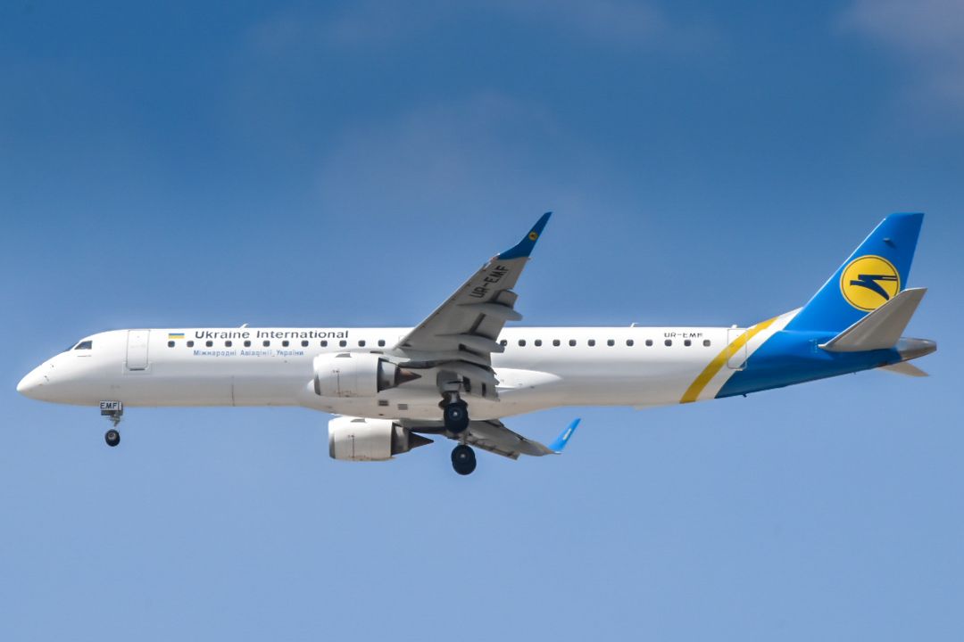 Photo of UR-EMF - Ukraine International Airlines Embraer E195 at TLV on AeroXplorer Aviation Database Photo of UR-EMF - Ukraine International Airlines Embraer E195 at TLV on AeroXplorer Aviation Database