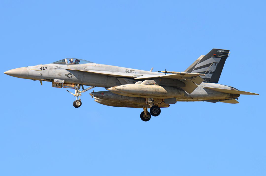 Photo of 166646 - USN - United States Navy Boeing F/A-18E/F Super Hornet at KNZY on AeroXplorer Aviation Database