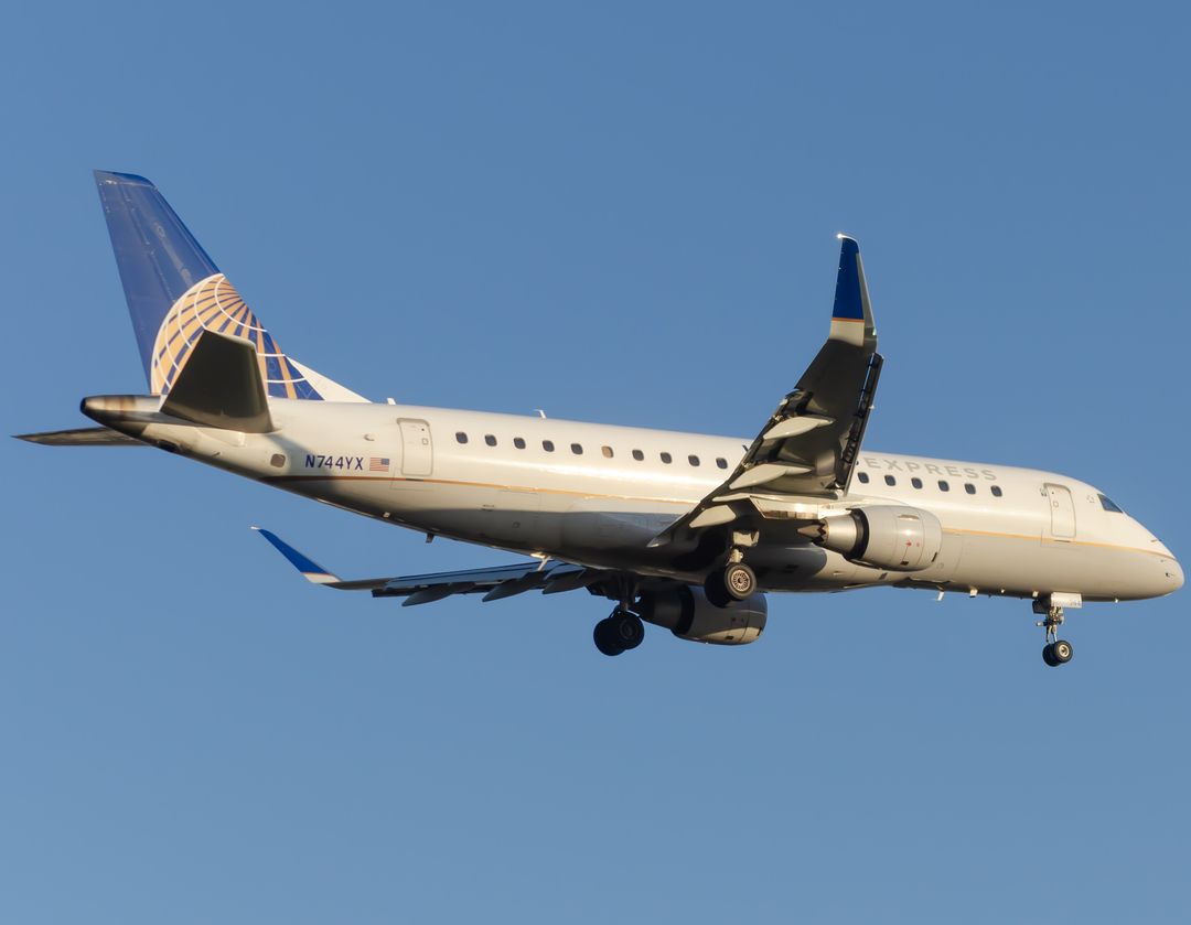 Photo of N744YX - United Express Embraer E170 at EWR on AeroXplorer Aviation Database Photo of N744YX - United Express Embraer E170 at EWR on AeroXplorer Aviation Database
