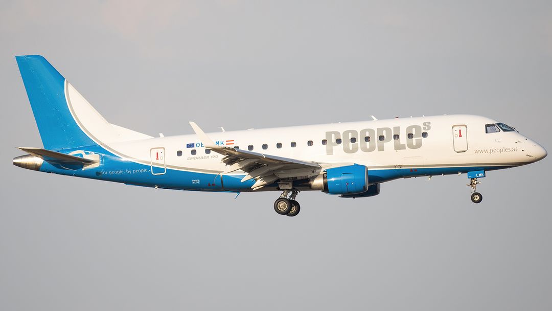 Photo of OE-LMK - People\'s Viennaline Embraer E170 at VIE on AeroXplorer Aviation Database Photo of OE-LMK - People\'s Viennaline Embraer E170 at VIE on AeroXplorer Aviation Database