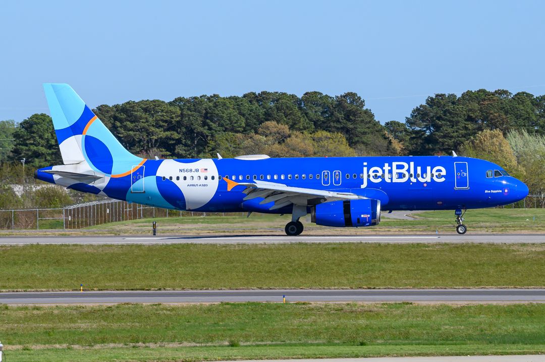 JetBlue Airways Airbus A320 registration  on final approach at Norfolk International Airport (ORF/KORF) photographed by  on 03/29/2026