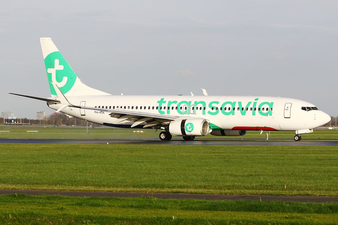 Photo of PH-HSK  - Transavia Airlines Boeing 737-800 at AMS on AeroXplorer Aviation Database