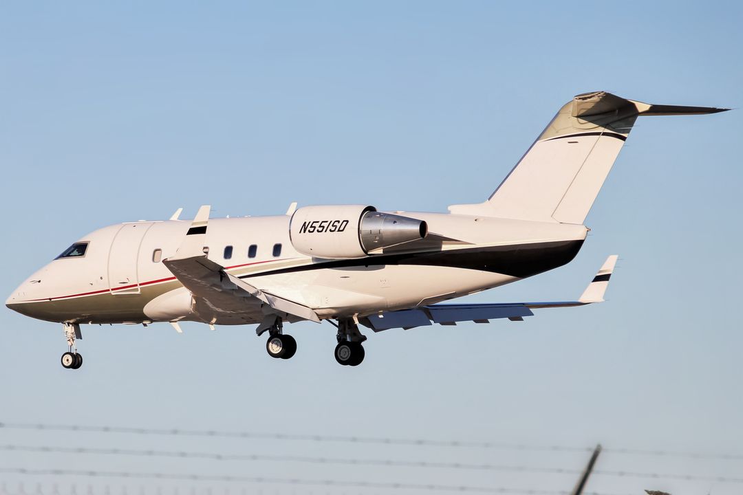 Photo of N551SD - PRIVATE Bombardier Challenger 604 at BWI on AeroXplorer Aviation Database Photo of N551SD - PRIVATE Bombardier Challenger 604 at BWI on AeroXplorer Aviation Database