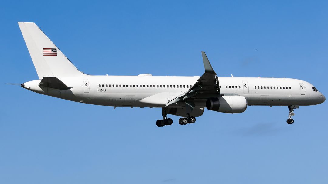 Photo of N119NA - US Department of Justice Boeing 757-200 at TPA on AeroXplorer Aviation Database