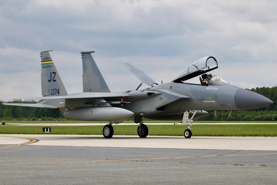 Photo of 86-0174 - USAF - United States Air Force McDonnell Douglas F-15 Eagle at DOV on AeroXplorer Aviation Database Photo of 86-0174 - USAF - United States Air Force McDonnell Douglas F-15 Eagle at DOV on AeroXplorer Aviation Database