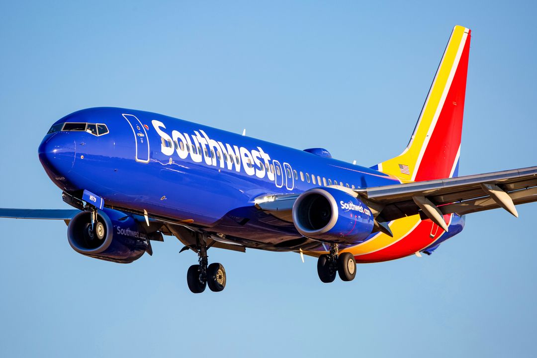 Photo of N8579Z - Southwest Airlines Boeing 737-800 at BWI on AeroXplorer Aviation Database Photo of N8579Z - Southwest Airlines Boeing 737-800 at BWI on AeroXplorer Aviation Database