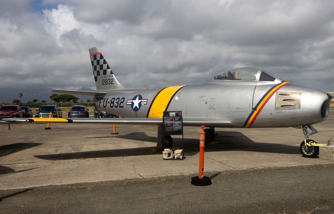Photo of 51-2832 - USAF - United States Air Force North American F-86F Sabre at PHNP on AeroXplorer Aviation Database Photo of 51-2832 - USAF - United States Air Force North American F-86F Sabre at PHNP on AeroXplorer Aviation Database