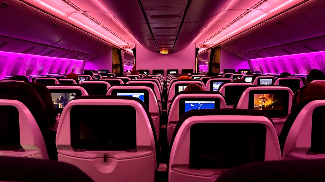 Photo of ZK-OKS - Air New Zealand Boeing 777-300ER at AKL on AeroXplorer Aviation Database