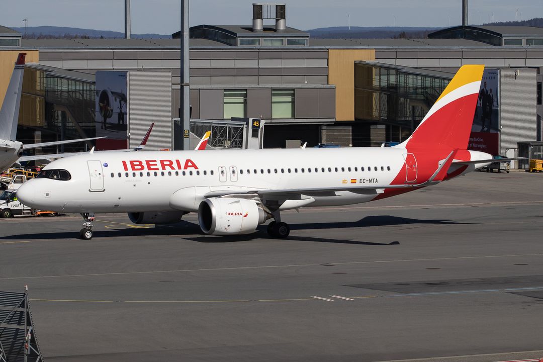 Photo of EC-NTA - Iberia Airbus A320NEO at OSL on AeroXplorer Aviation Database Photo of EC-NTA - Iberia Airbus A320NEO at OSL on AeroXplorer Aviation Database