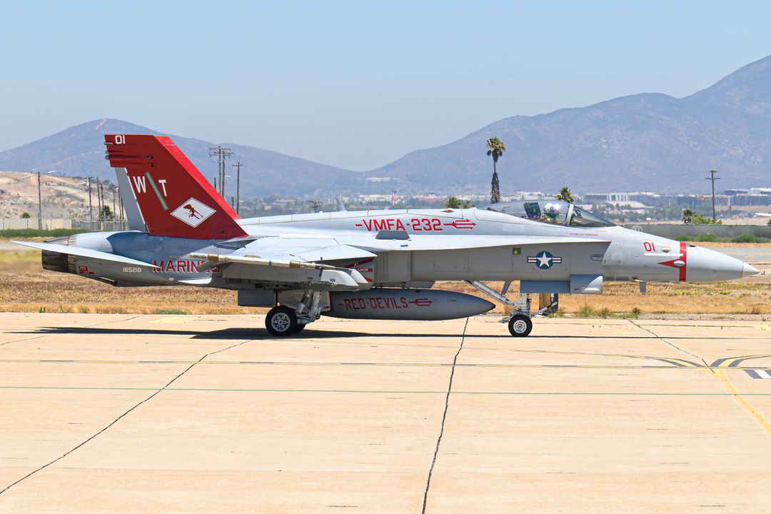 Photo of 165218  - USMC - United States Marine Corp McDonnel Douglas F/A-18 Hornet at SDM on AeroXplorer Aviation Database