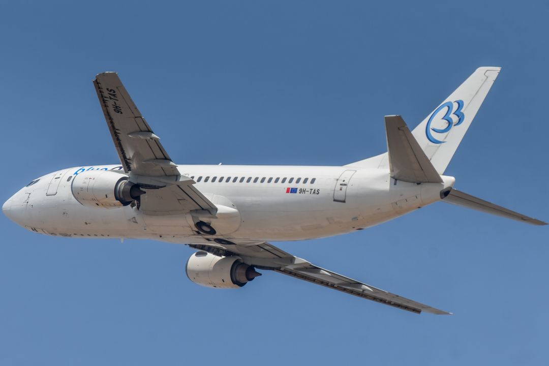 Photo of 9h-tas - Blue bird Boeing 737-300 at TLV on AeroXplorer Aviation Database Photo of 9h-tas - Blue bird Boeing 737-300 at TLV on AeroXplorer Aviation Database