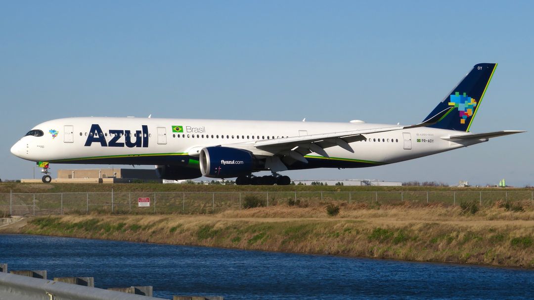 Photo of PR-AOY - Azul Airbus A350-900 at MCO on AeroXplorer Aviation Database Photo of PR-AOY - Azul Airbus A350-900 at MCO on AeroXplorer Aviation Database