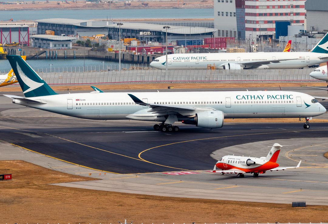 Photo of B-LXI - Cathay Pacific Airbus A350-1000 at HKG on AeroXplorer Aviation Database Photo of B-LXI - Cathay Pacific Airbus A350-1000 at HKG on AeroXplorer Aviation Database