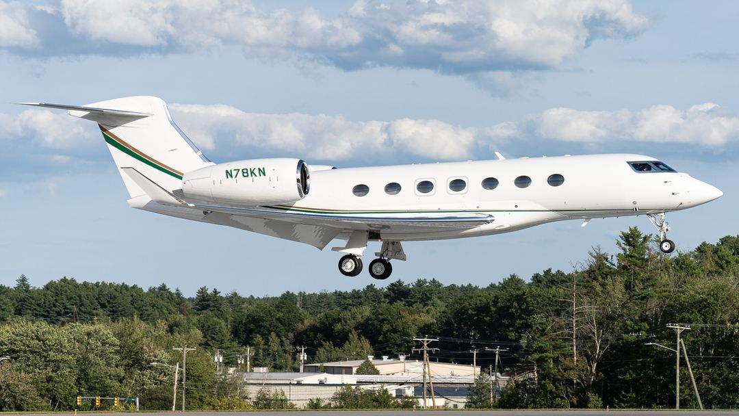 Photo of N78KN - PRIVATE Gulfstream G500 at KMHT on AeroXplorer Aviation Database