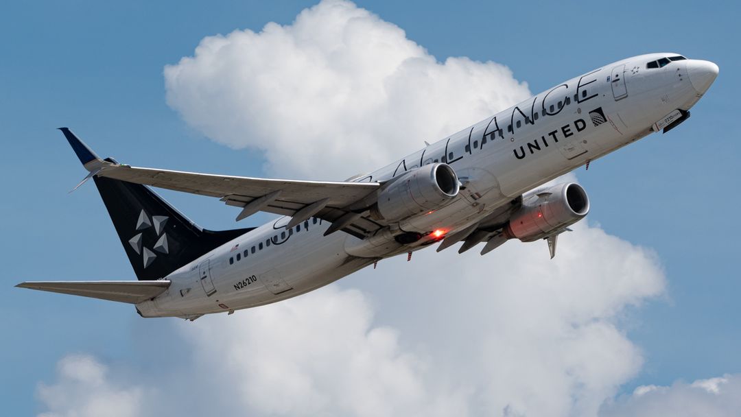 Photo of N26210 - United Airlines Boeing 737-800 at ATL on AeroXplorer Aviation Database Photo of N26210 - United Airlines Boeing 737-800 at ATL on AeroXplorer Aviation Database