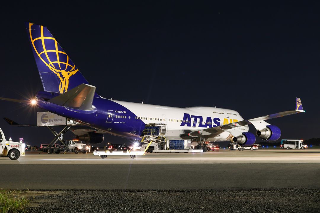 Photo of N322SG - Atlas Air Boeing 747-400 at CLT on AeroXplorer Aviation Database Photo of N322SG - Atlas Air Boeing 747-400 at CLT on AeroXplorer Aviation Database