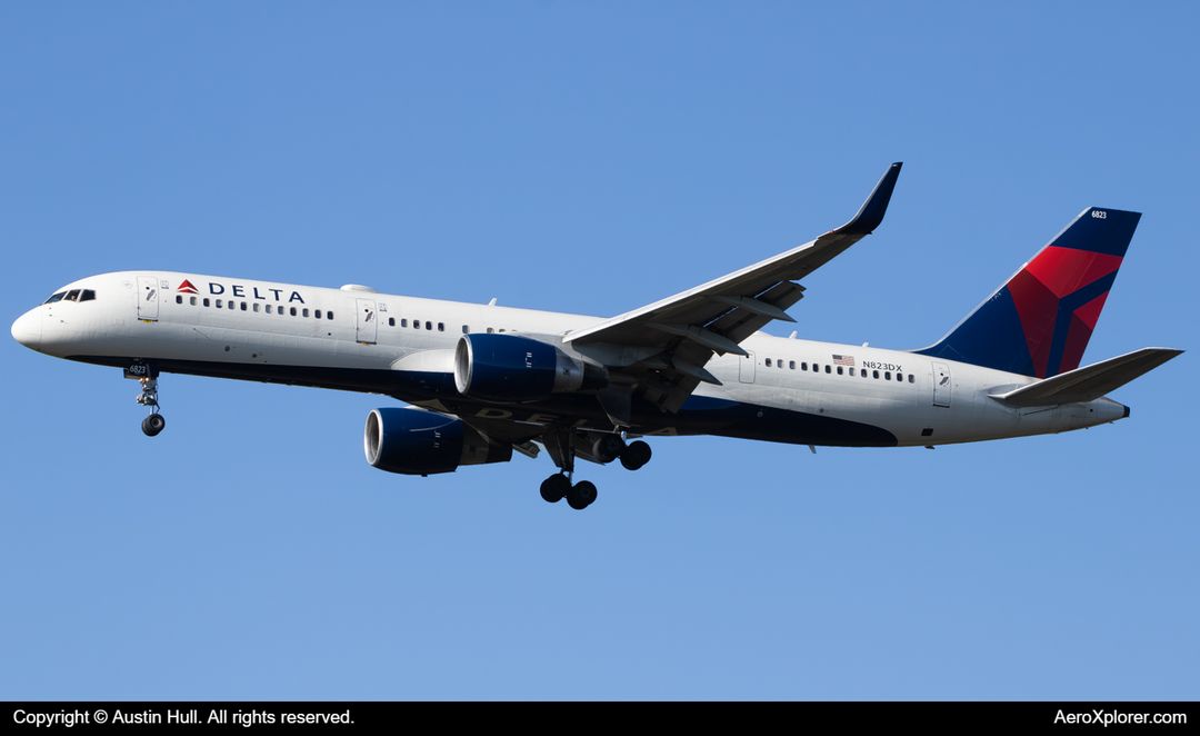 Photo of N823DX - Delta Airlines Boeing 757-200 at PIT on AeroXplorer Aviation Database Photo of N823DX - Delta Airlines Boeing 757-200 at PIT on AeroXplorer Aviation Database