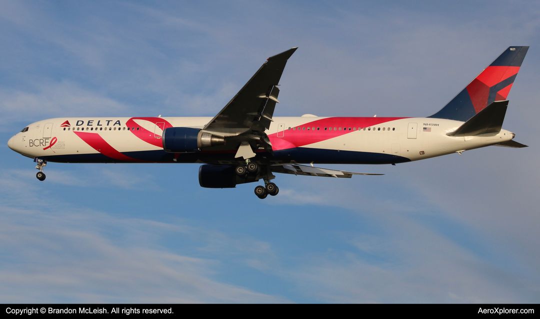 Photo of N845MH - Delta Airlines Boeing 767-400ER at MCO on AeroXplorer Aviation Database