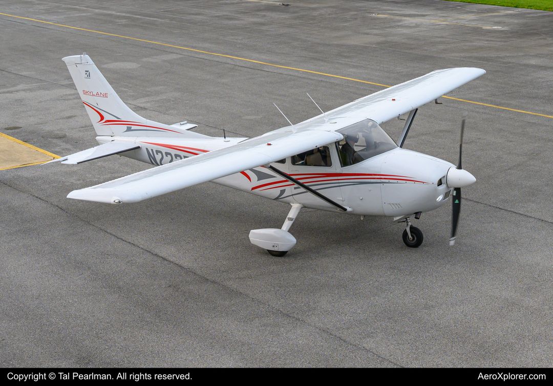 Photo of N222PX - PRIVATE Cessna 182 Skylane at CGS on AeroXplorer Aviation Database
