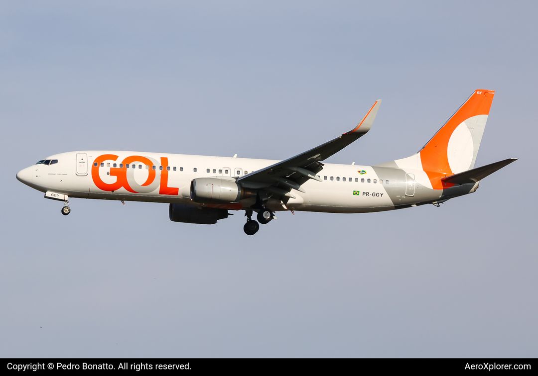 Photo of PR-GGY - GOL Linhas Aereas Boeing 737-800 at GRU on AeroXplorer Aviation Database Photo of PR-GGY - GOL Linhas Aereas Boeing 737-800 at GRU on AeroXplorer Aviation Database