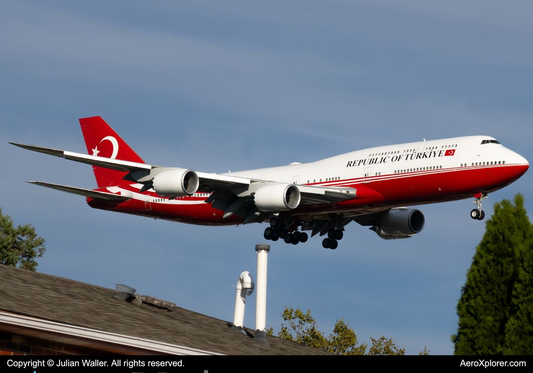 Photo of TC-TRK - Turkish Government Boeing 747-8i at JFK on AeroXplorer Aviation Database Photo of TC-TRK - Turkish Government Boeing 747-8i at JFK on AeroXplorer Aviation Database