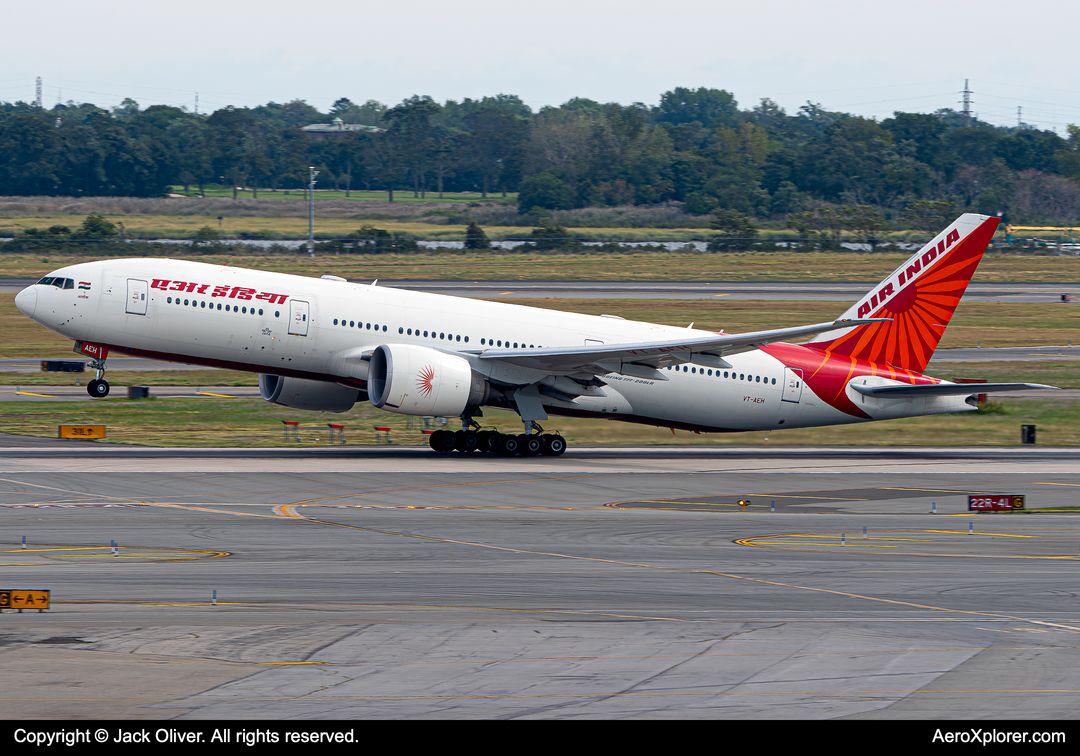 Photo of VT-AEH - Air India Boeing 777-200LR at JFK on AeroXplorer Aviation Database Photo of VT-AEH - Air India Boeing 777-200LR at JFK on AeroXplorer Aviation Database