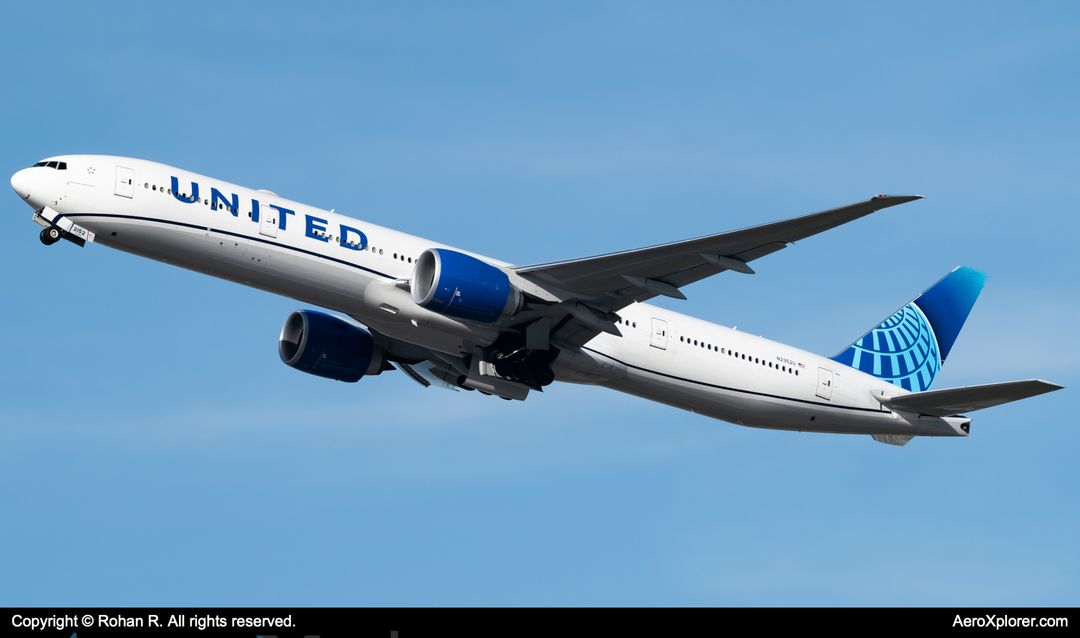 Photo of N2352U - United Airlines Boeing 777-300ER at SFO on AeroXplorer Aviation Database Photo of N2352U - United Airlines Boeing 777-300ER at SFO on AeroXplorer Aviation Database