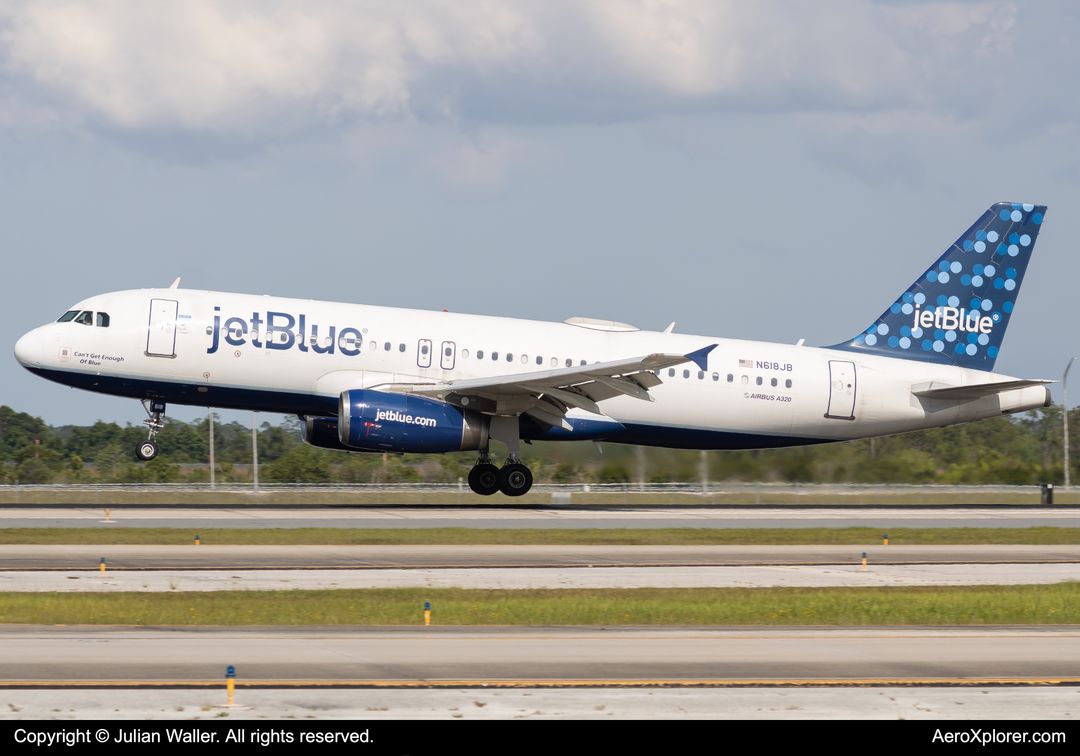 Photo of N618JB - JetBlue Airways Airbus A320 at MCO on AeroXplorer Aviation Database Photo of N618JB - JetBlue Airways Airbus A320 at MCO on AeroXplorer Aviation Database