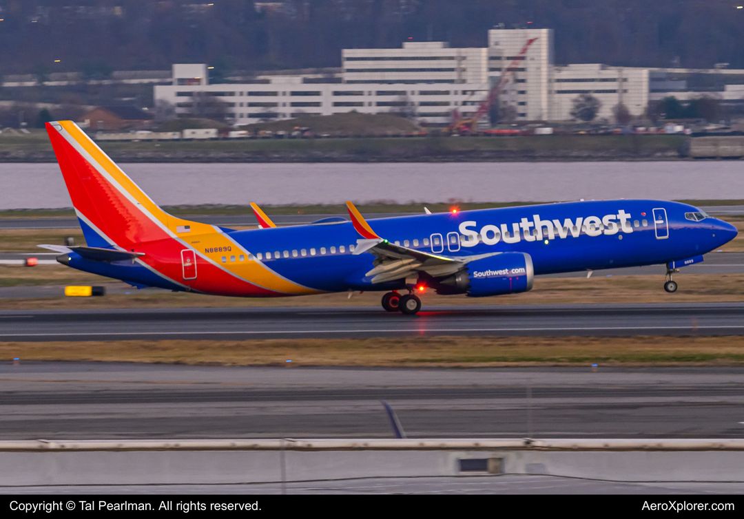 Photo of N8889Q - Southwest Airlines Boeing 737 MAX 8 at DCA on AeroXplorer Aviation Database
