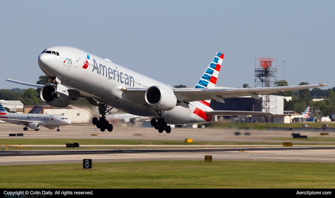 Photo of N751AN - American Airlines Boeing 777-200ER at CLT on AeroXplorer Aviation Database Photo of N751AN - American Airlines Boeing 777-200ER at CLT on AeroXplorer Aviation Database