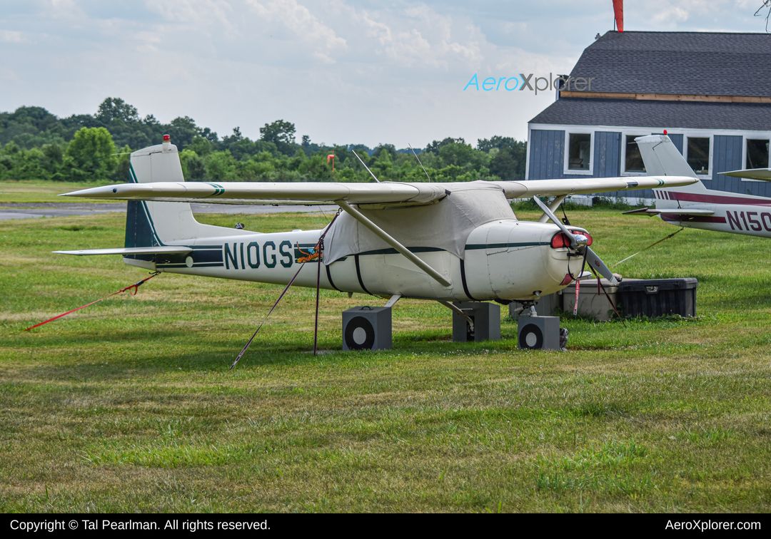 Photo of N10GS - PRIVATE Cessna 150 at W50 on AeroXplorer Aviation Database Photo of N10GS - PRIVATE Cessna 150 at W50 on AeroXplorer Aviation Database