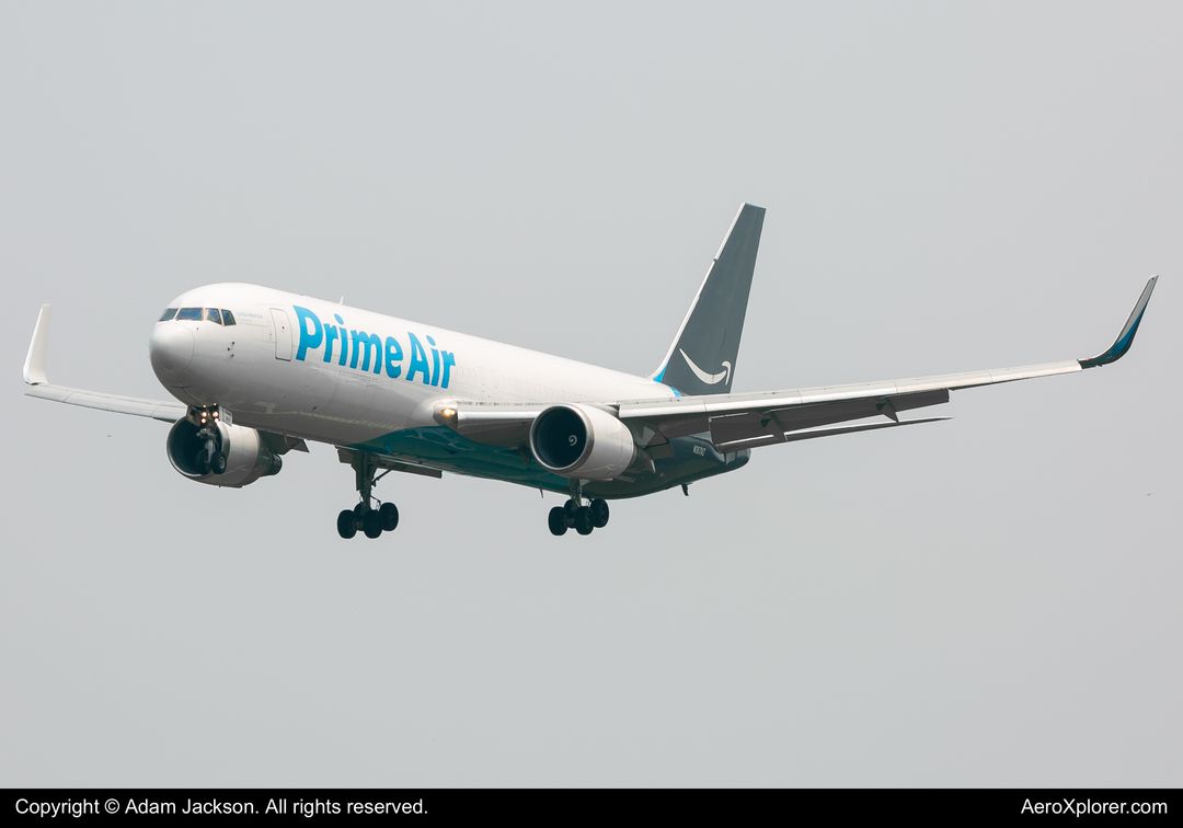Photo of N367AZ - Prime Air Boeing 767-300F at BWI on AeroXplorer Aviation Database Photo of N367AZ - Prime Air Boeing 767-300F at BWI on AeroXplorer Aviation Database