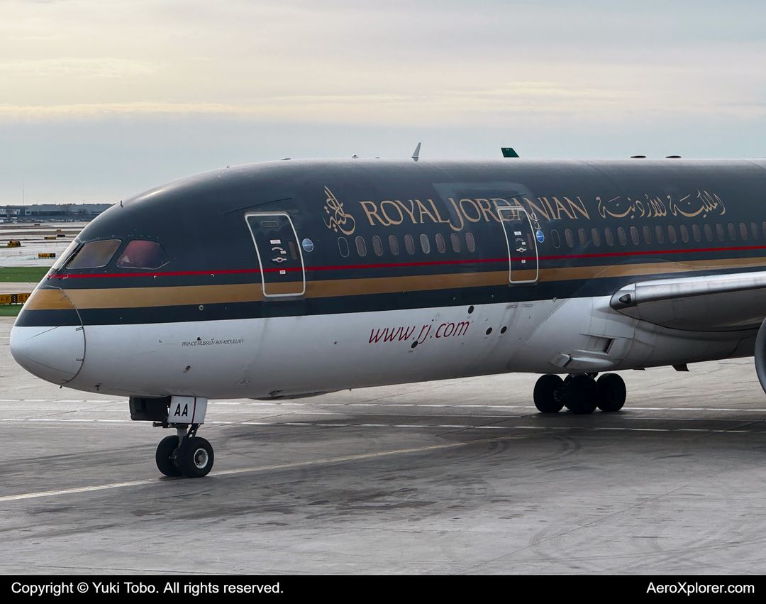 Photo of JY-BAA - Royal Jordanian Boeing 787-8 at ORD on AeroXplorer Aviation Database Photo of JY-BAA - Royal Jordanian Boeing 787-8 at ORD on AeroXplorer Aviation Database