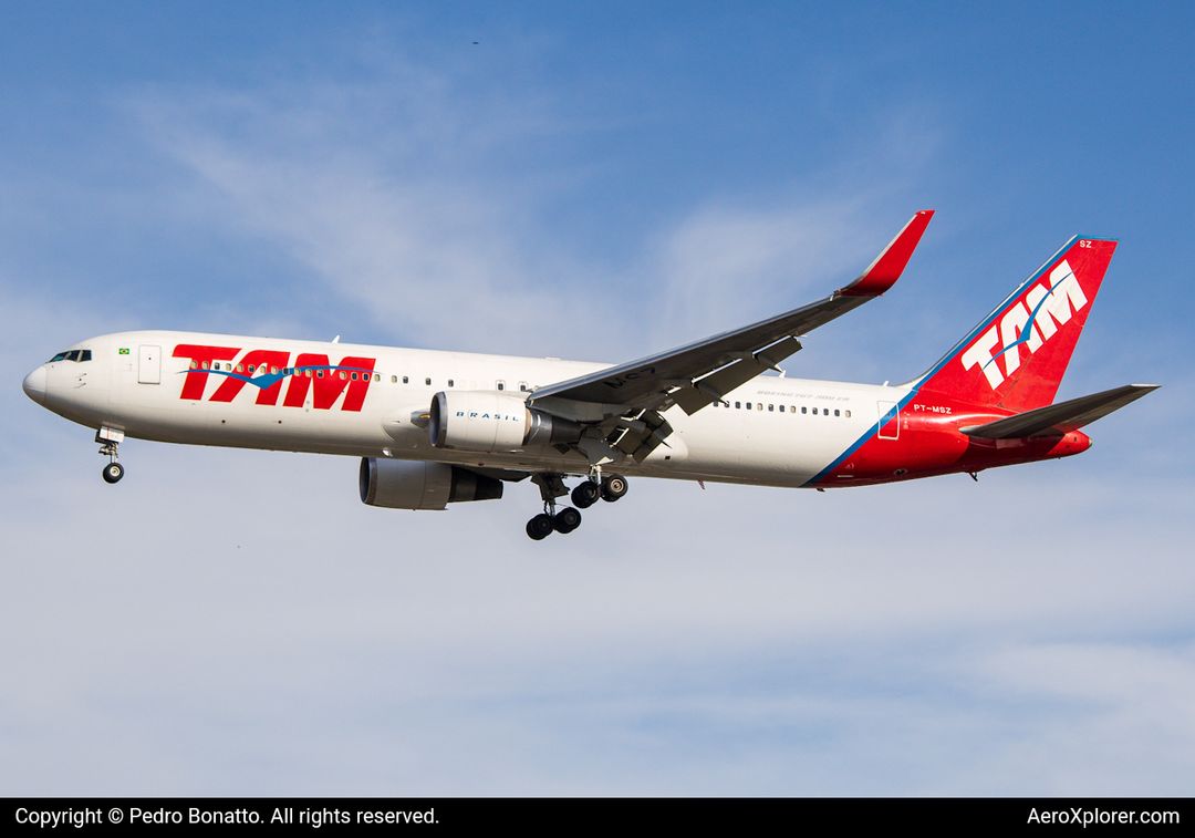 Photo of PT-MSZ - LATAM Boeing 767-300ER at GRU on AeroXplorer Aviation Database