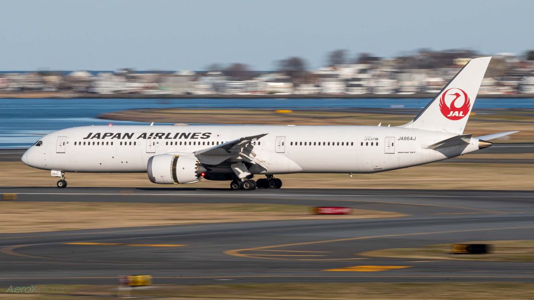 Photo of JA864J - Japan Airlines Boeing 787-9 at BOS on AeroXplorer Aviation Database Photo of JA864J - Japan Airlines Boeing 787-9 at BOS on AeroXplorer Aviation Database