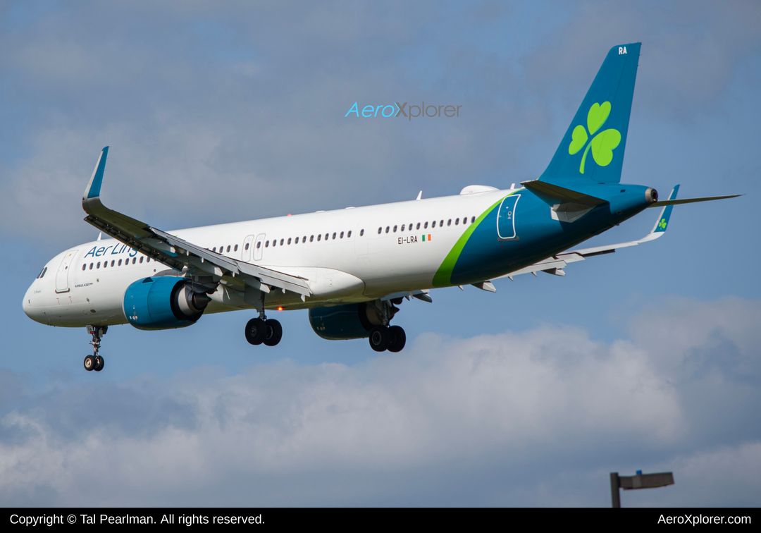Photo of EI-LRA - Aer Lingus Airbus A321NEO at IAD on AeroXplorer Aviation Database Photo of EI-LRA - Aer Lingus Airbus A321NEO at IAD on AeroXplorer Aviation Database