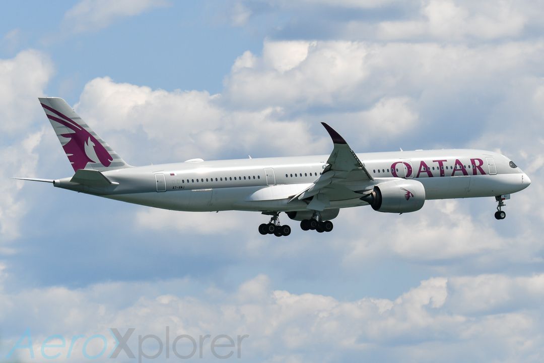 Photo of A7-AMJ - Qatar Airways Airbus A350-900 at BOS on AeroXplorer Aviation Database Photo of A7-AMJ - Qatar Airways Airbus A350-900 at BOS on AeroXplorer Aviation Database