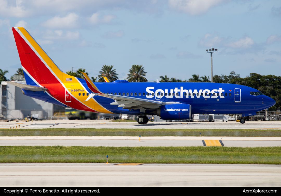 Photo of N966WN - Southwest Airlines Boeing 737-700 at FLL on AeroXplorer Aviation Database Photo of N966WN - Southwest Airlines Boeing 737-700 at FLL on AeroXplorer Aviation Database