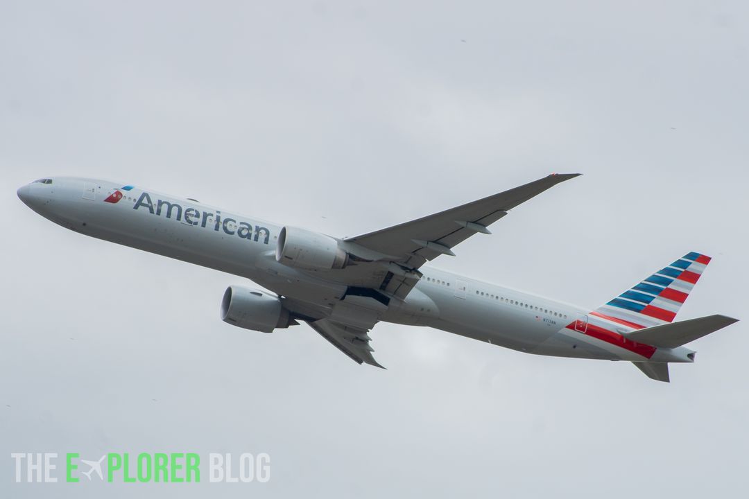 Photo of N717AN - American Airlines Boeing 777-300ER at MCO on AeroXplorer Aviation Database Photo of N717AN - American Airlines Boeing 777-300ER at MCO on AeroXplorer Aviation Database