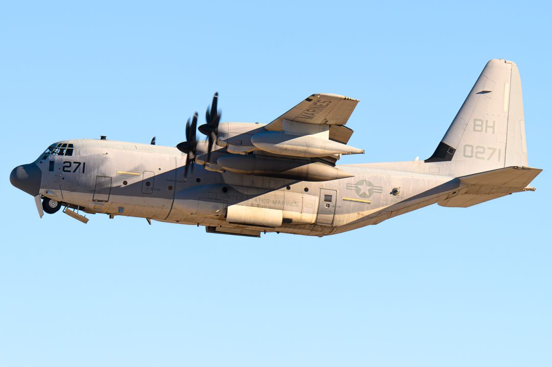 Photo of 170271 - USMC - United States Marine Corp Lockheed Martin KC-130J Hercules at NYL on AeroXplorer Aviation Database