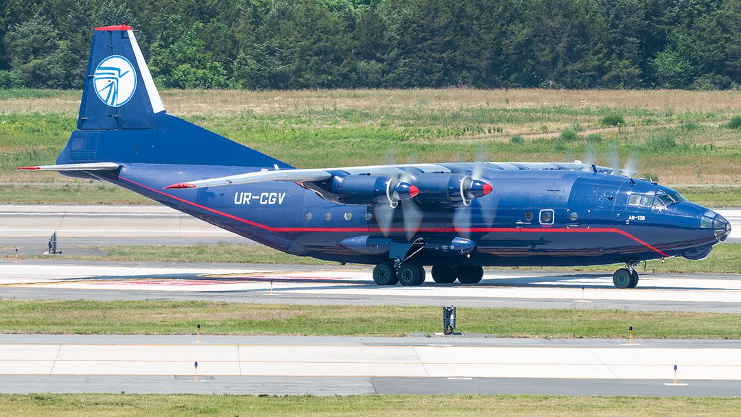 Photo of UR-CGV - Ukraine Air Alliance Antonov An-12 at IAD on AeroXplorer Aviation Database Photo of UR-CGV - Ukraine Air Alliance Antonov An-12 at IAD on AeroXplorer Aviation Database