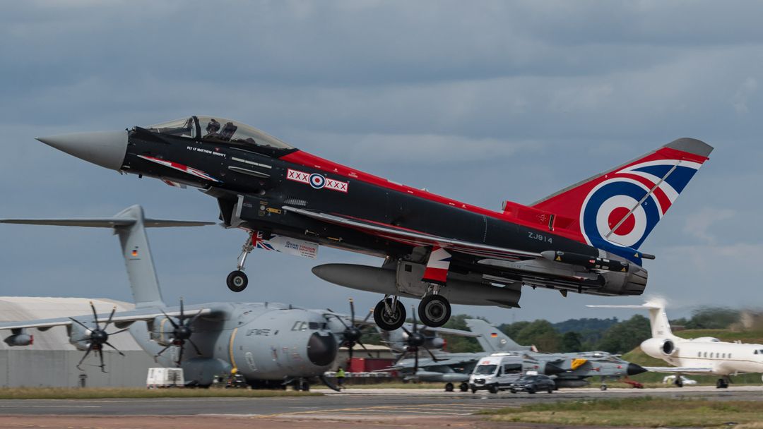 Photo of ZJ914 - Royal Air Force Eurofighter Typhoon FGR4 at FFD on AeroXplorer Aviation Database Photo of ZJ914 - Royal Air Force Eurofighter Typhoon FGR4 at FFD on AeroXplorer Aviation Database