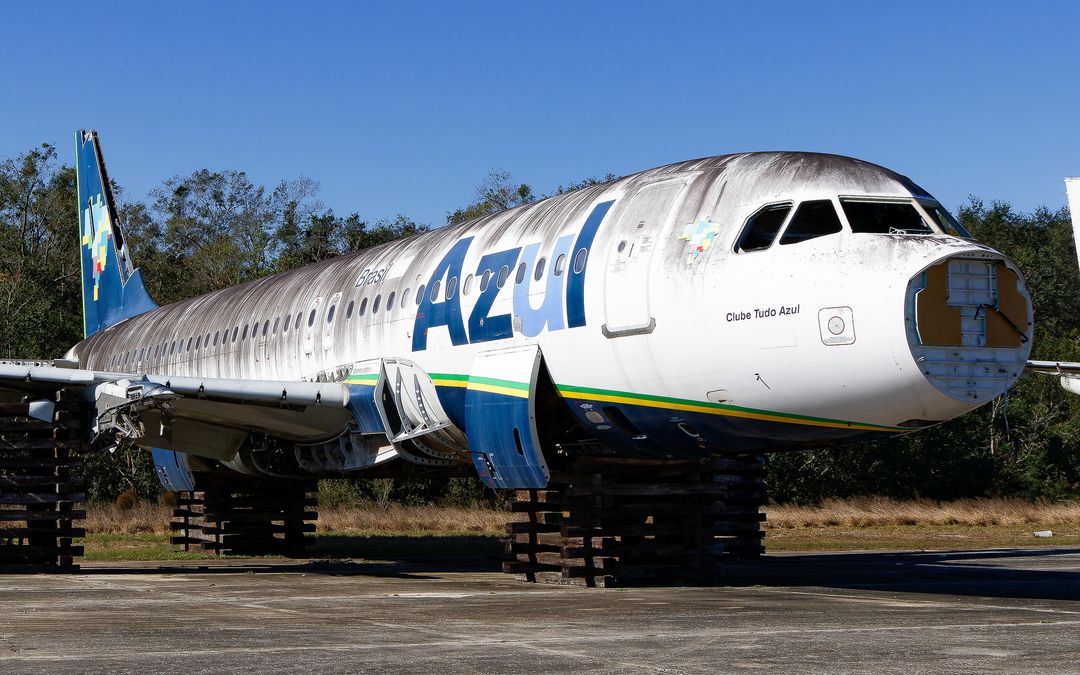 Photo of PR-AJB - Azul  Airbus A320 at BKV on AeroXplorer Aviation Database