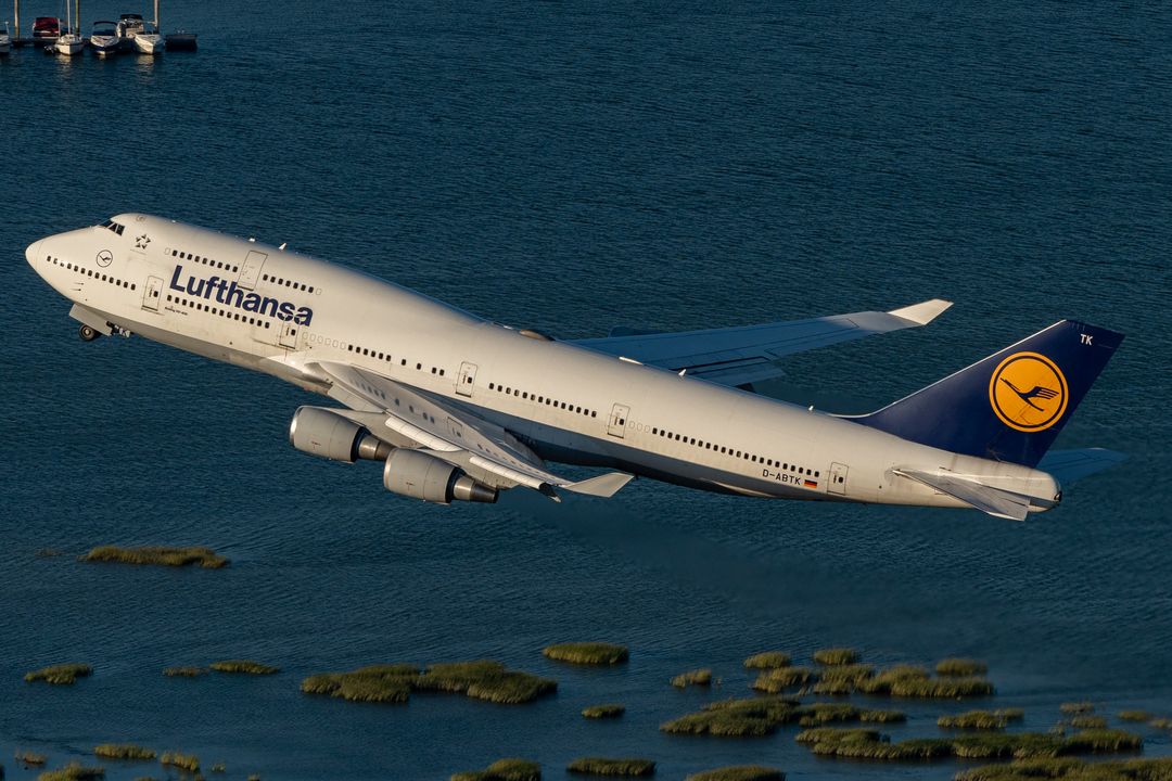 Photo of D-ABTK - Lufthansa Boeing 747-400 at BOS on AeroXplorer Aviation Database Photo of D-ABTK - Lufthansa Boeing 747-400 at BOS on AeroXplorer Aviation Database